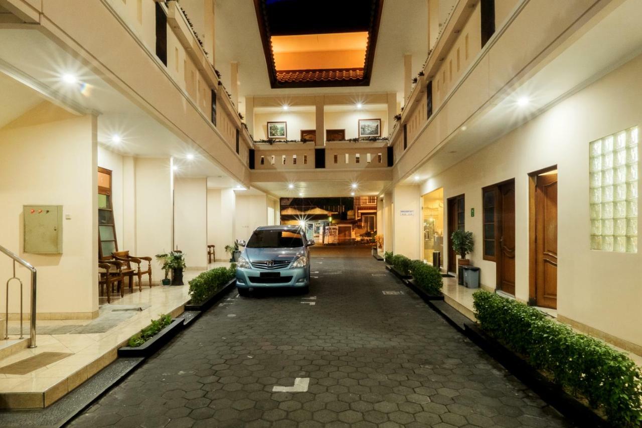 Malioboro Hotel 3*